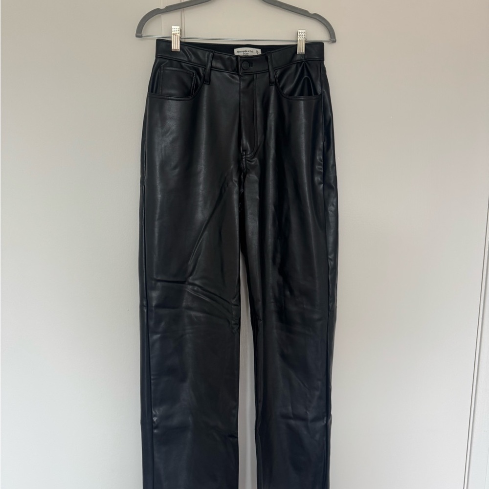 Abercrombie & Fitch Black High Rise Pants